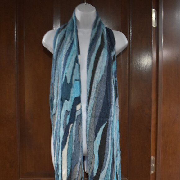 Tolani Blue Black Colorful Long Fringe Scarf - Picture 4 of 10